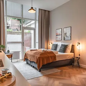 3* Apartahotel Limehome Keizerstraat